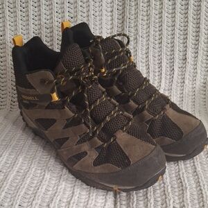 Merrell Brown and Black Athletic Shoes Rugged Design Waterproof